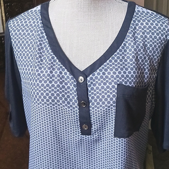 NEW Cute PerSeption Concept Top Size Large - Picture 2 of 12